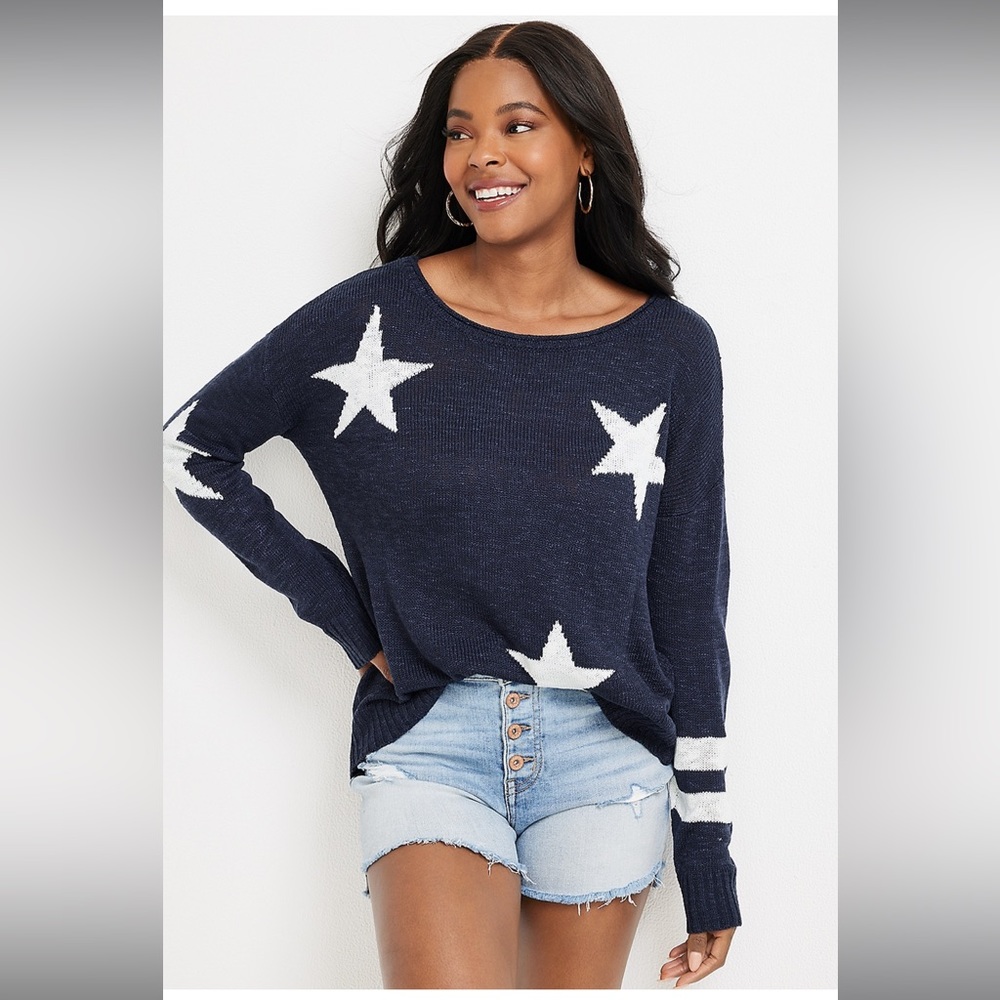 Maurices Star Sweater size L